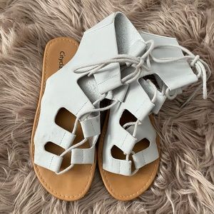 GREY STRAPPY SANDALS